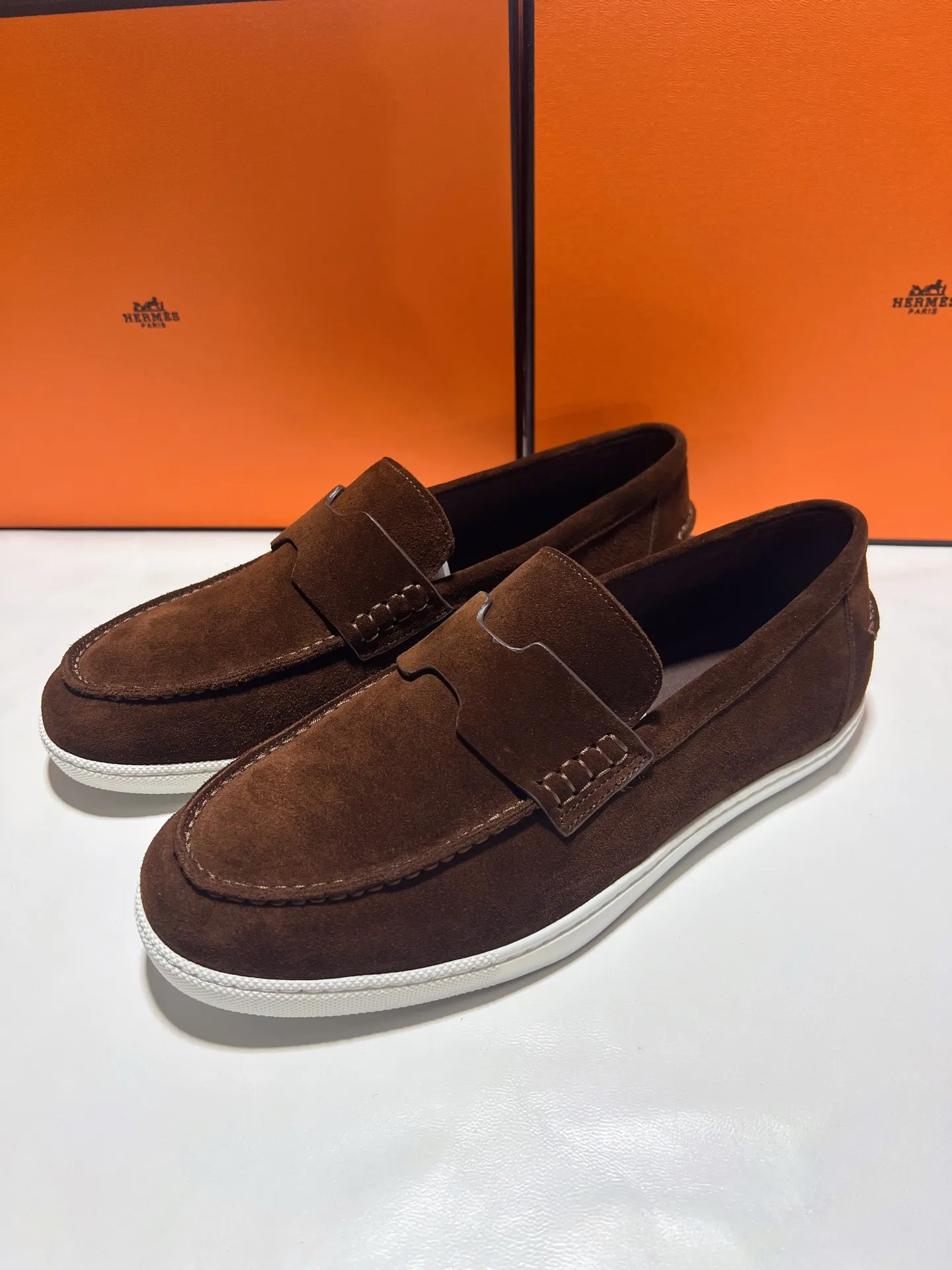👟👟Ex-factory price 540👟👟 ♥2025 HERMES The latest hot model, the official website is developed simultaneously, original quality Size: Women's size 36/46